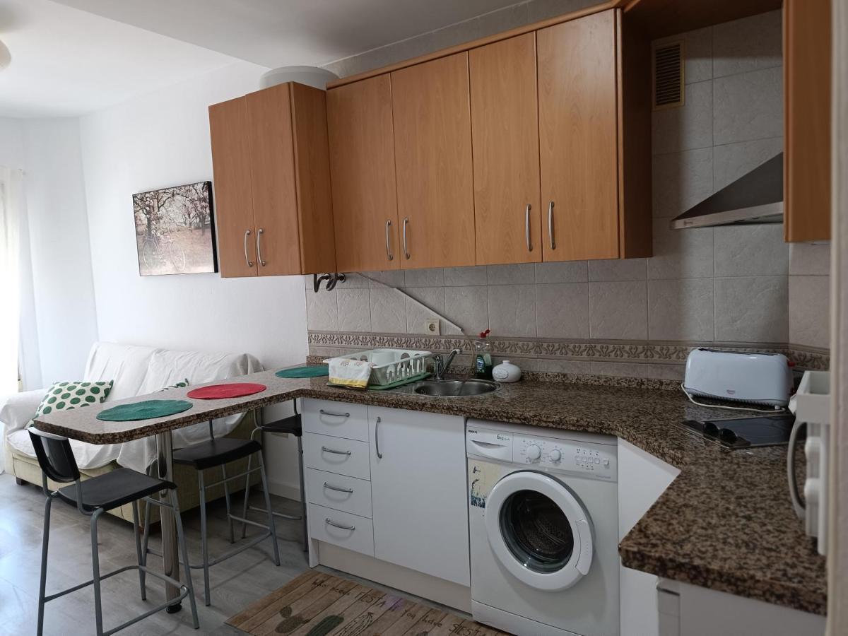 Acogedor Apartamento Cerca Del Centro Historico De Málaga Exteriör bild