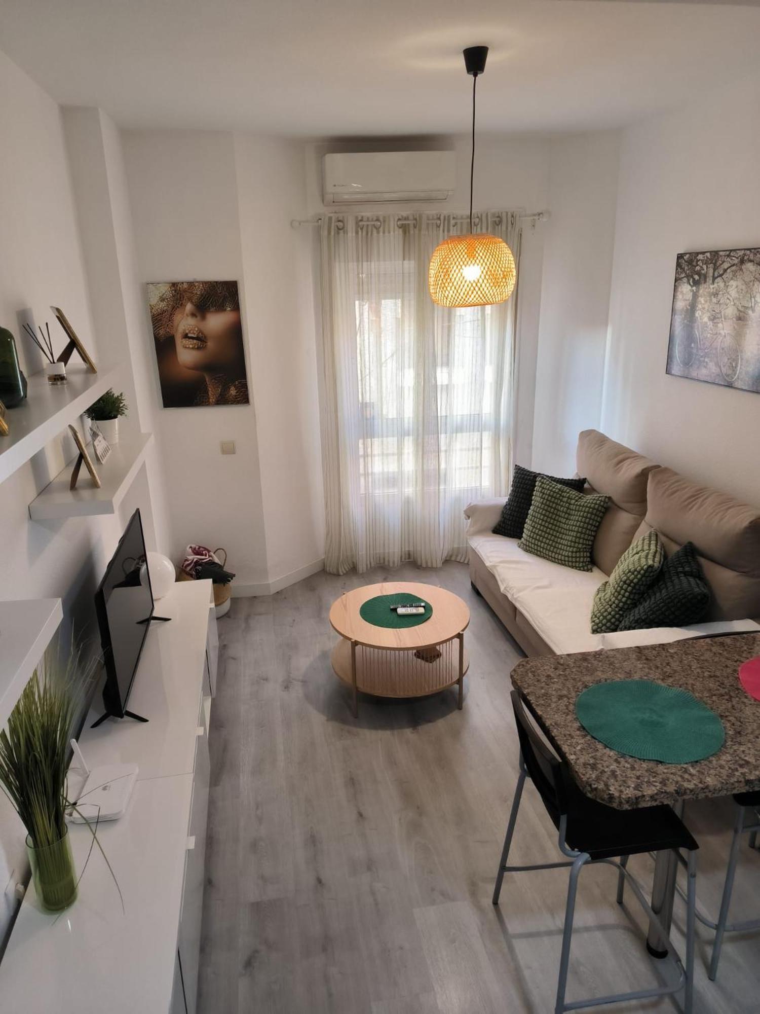 Acogedor Apartamento Cerca Del Centro Historico De Málaga Exteriör bild